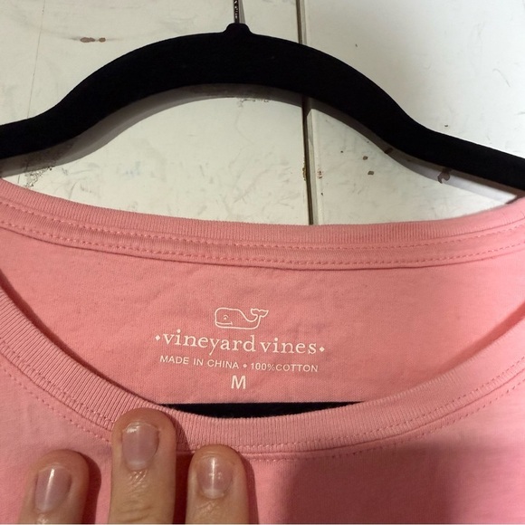 Vineyard Vines HAPPY VALENTINE'S DAY Long Sleeve Tee Pink Size Medium Whale - Picture 6 of 7